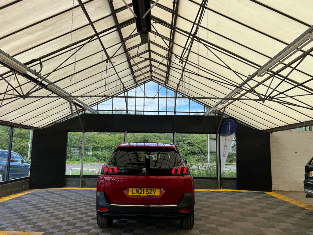 Peugeot 5008 Suv LM21SZV Red #5