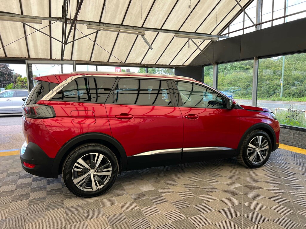 Peugeot 5008 Suv LM21SZV Red #6