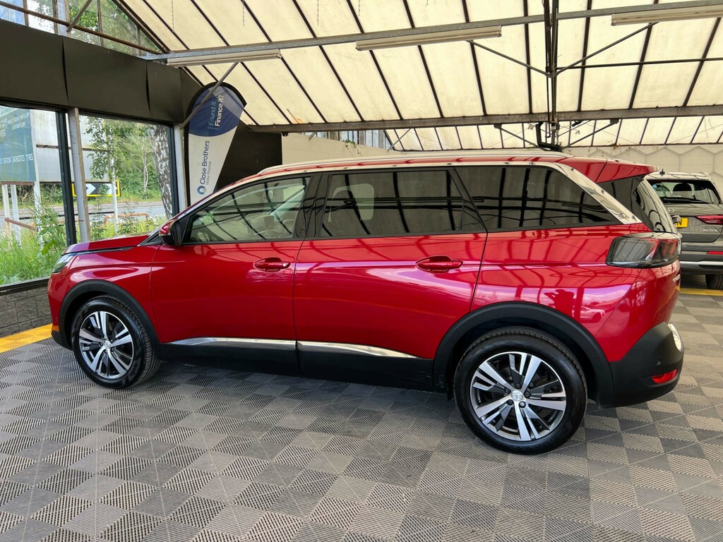 Peugeot 5008 Suv LM21SZV Red #4