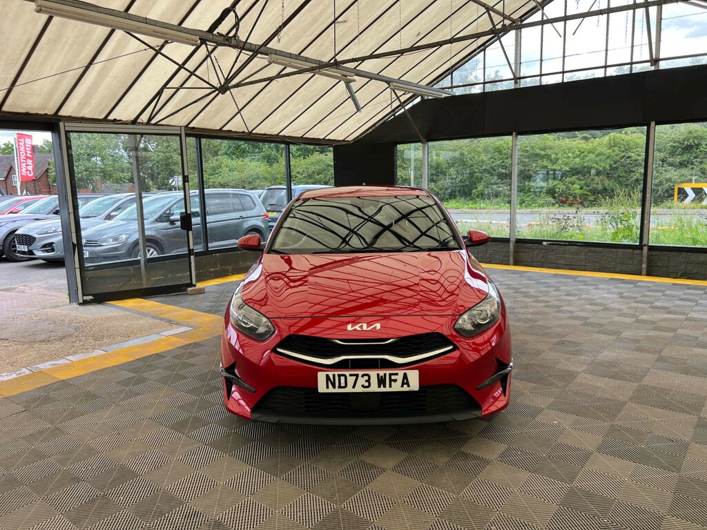 Kia Ceed Hatchback ND73WFA Red #2