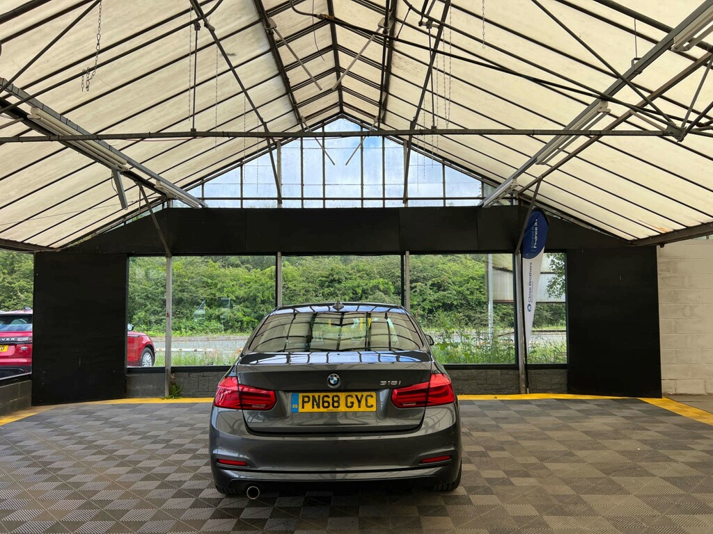 BMW 3 Series Saloon PN68GYC Grey #5