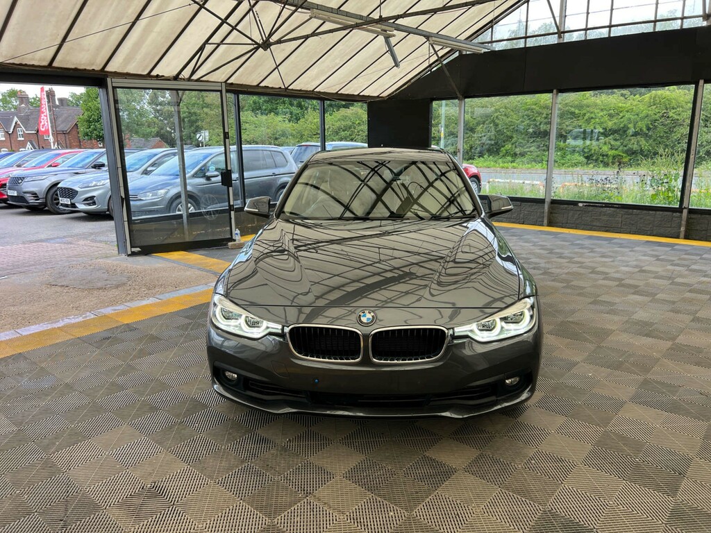 BMW 3 Series Saloon PN68GYC Grey #2