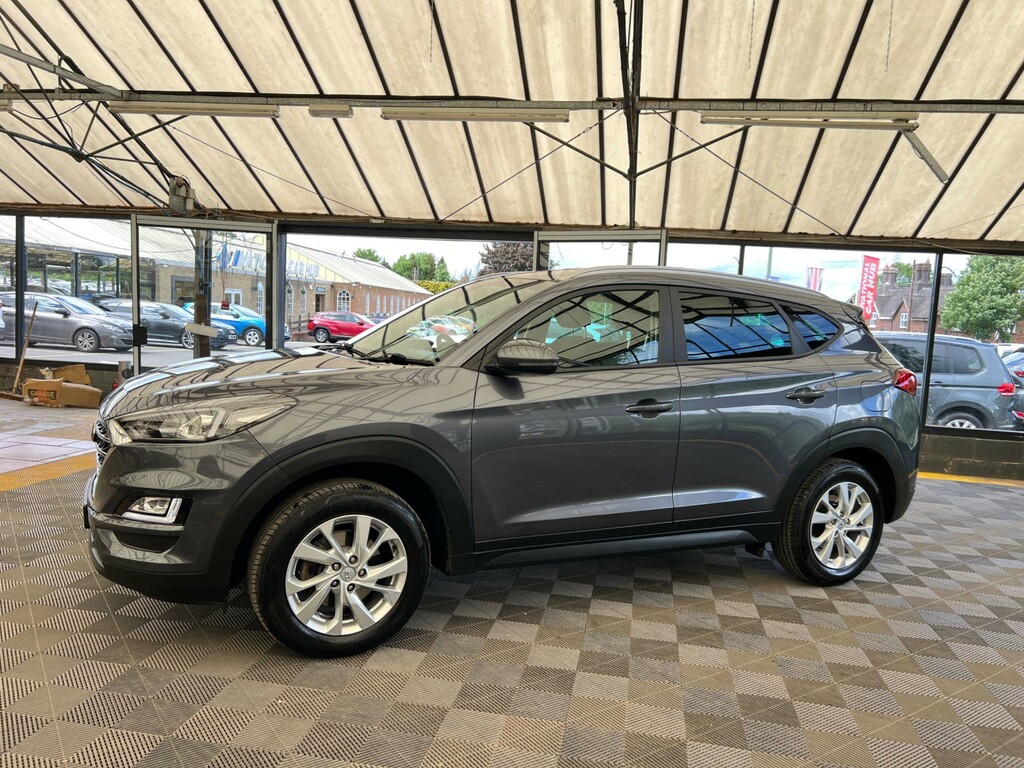 Hyundai Tucson Suv DN69ZHG Grey #3
