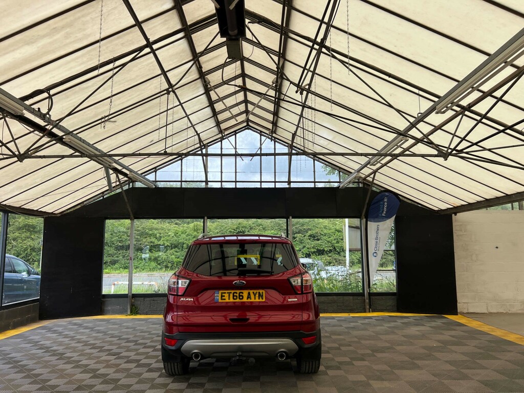 Ford Kuga Suv ET66AYN Red #5