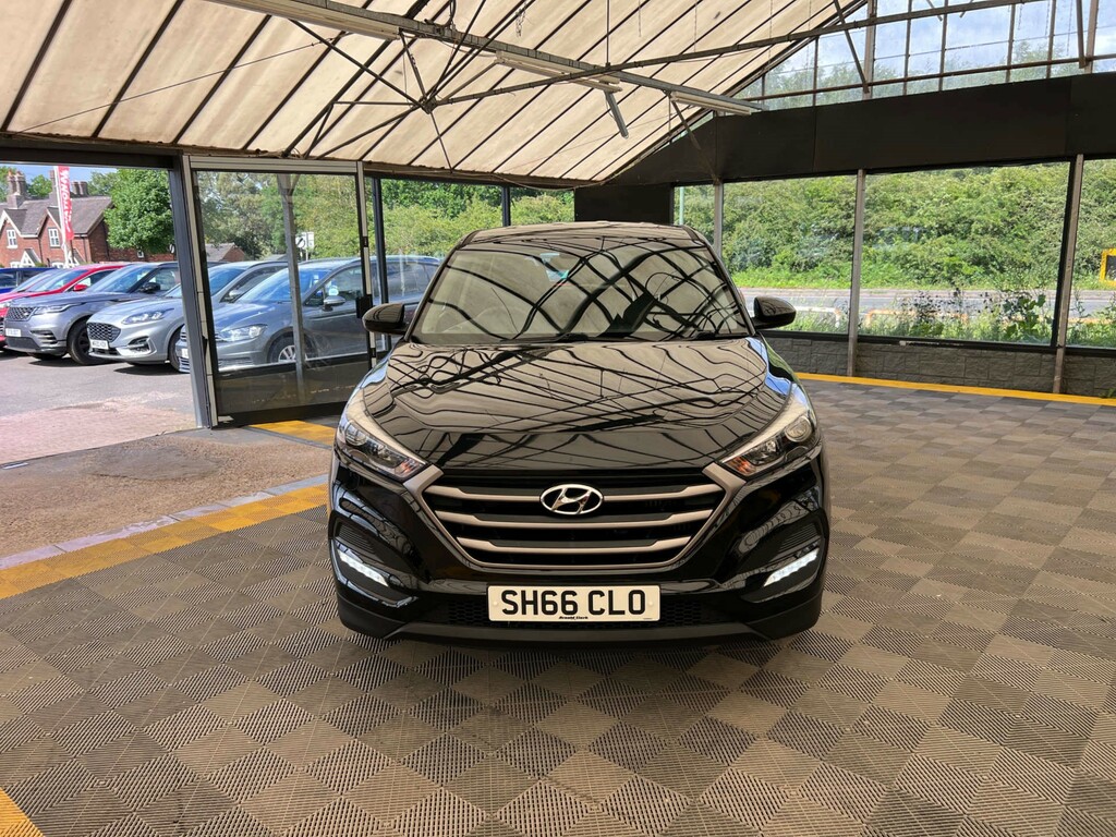 Hyundai Tucson Suv SH66CLO Black #2
