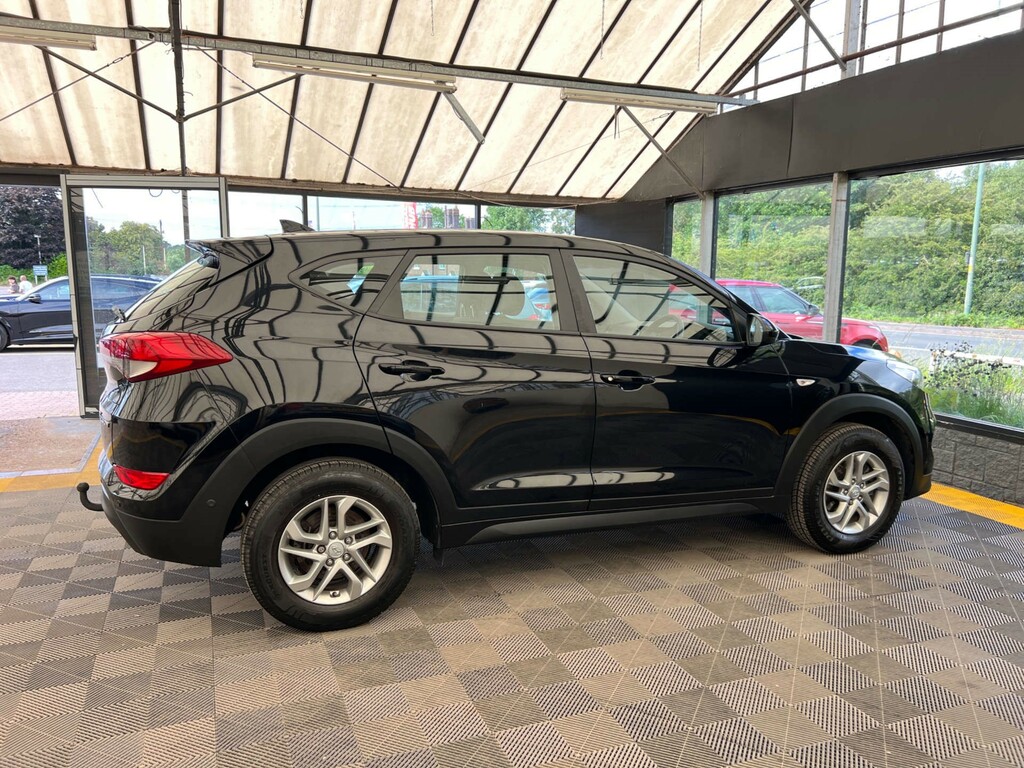 Hyundai Tucson Suv SH66CLO Black #5