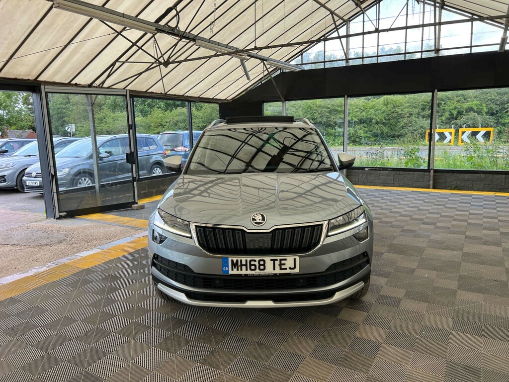 Skoda Karoq Suv Grey #3