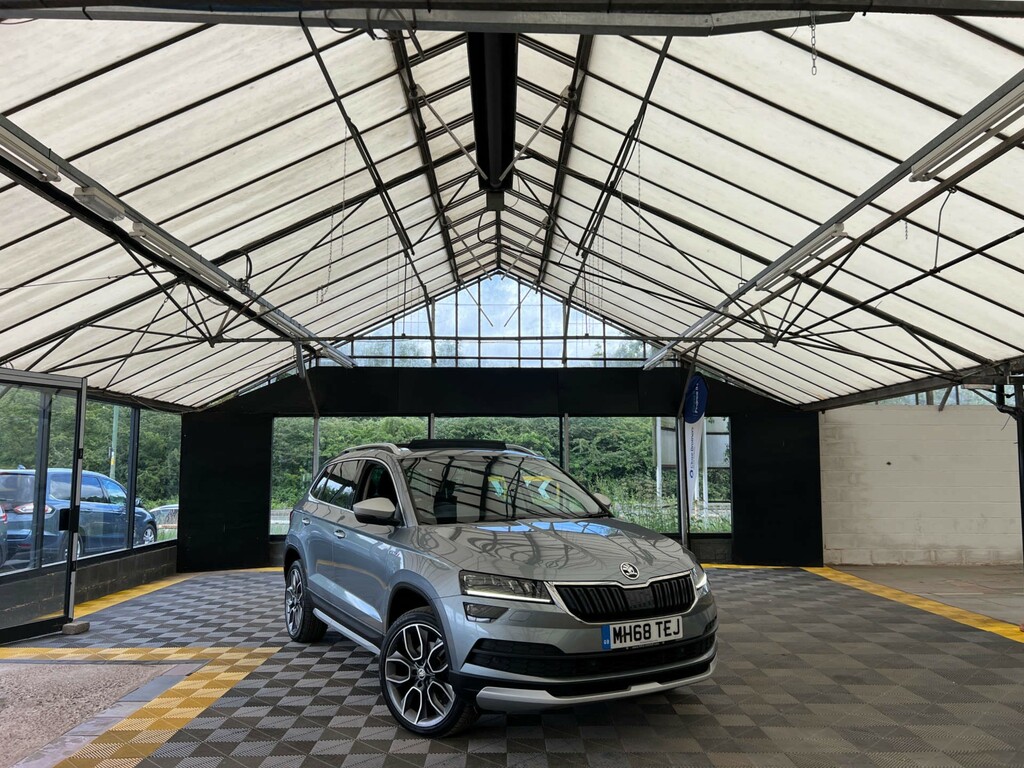 Skoda Karoq Suv Grey