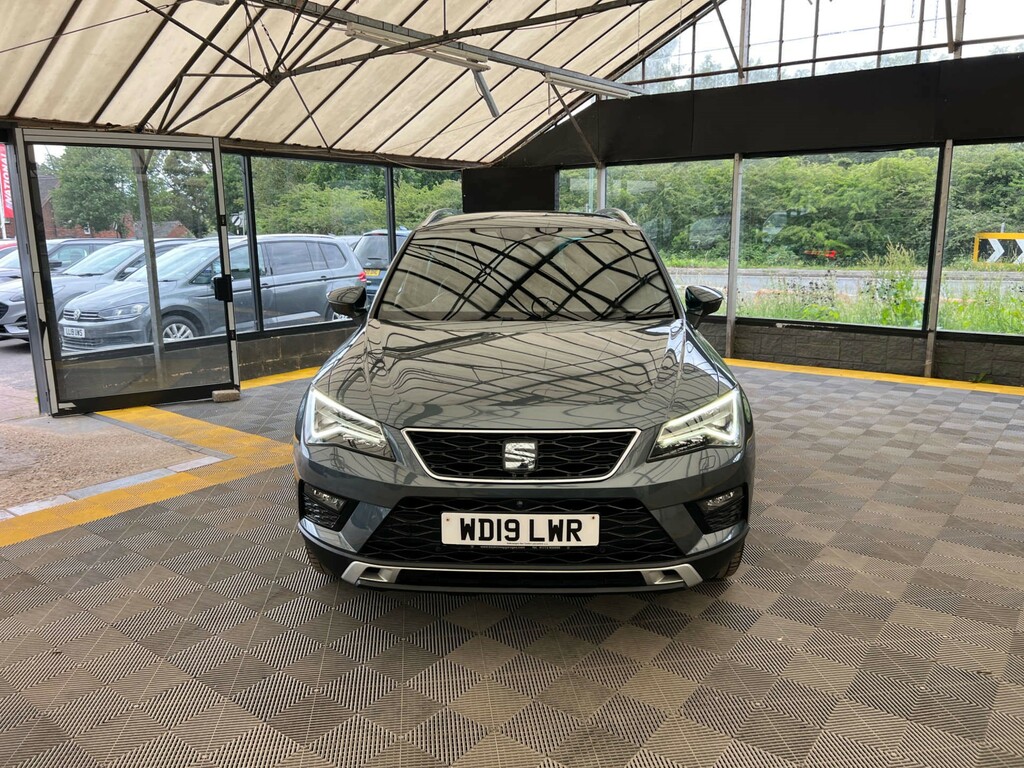 Seat Ateca Xcellence Lux Grey #2