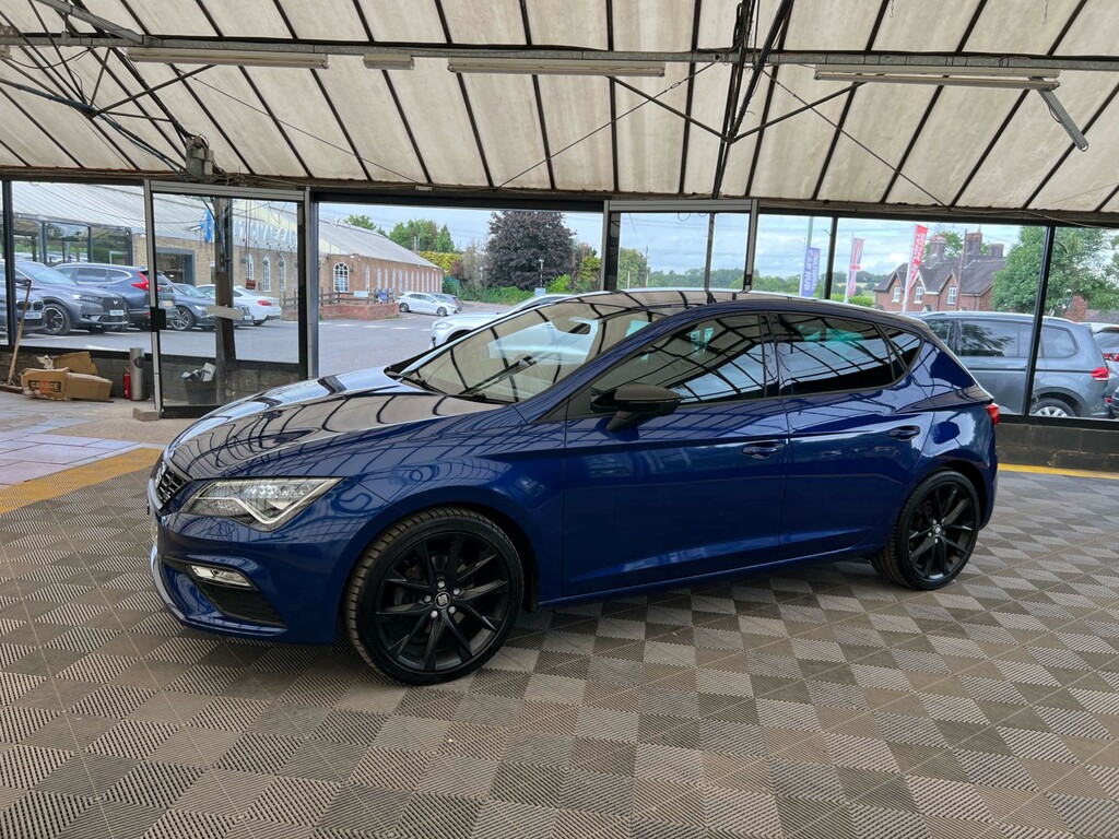 Seat Leon Tsi Evo Fr Black Edition Blue #3