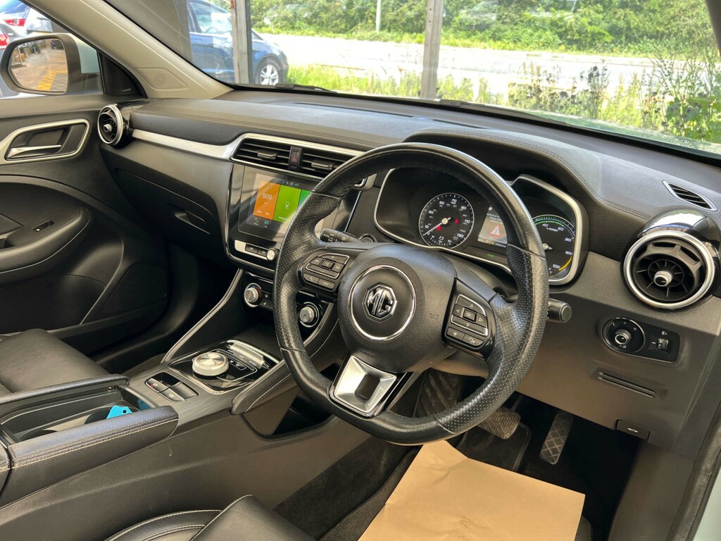 MG ZS 105Kw Exclusive Ev 45Kwh Blue #8