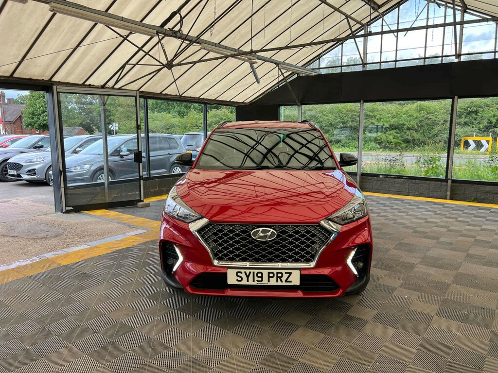Hyundai Tucson Suv SY19PRZ Red #2