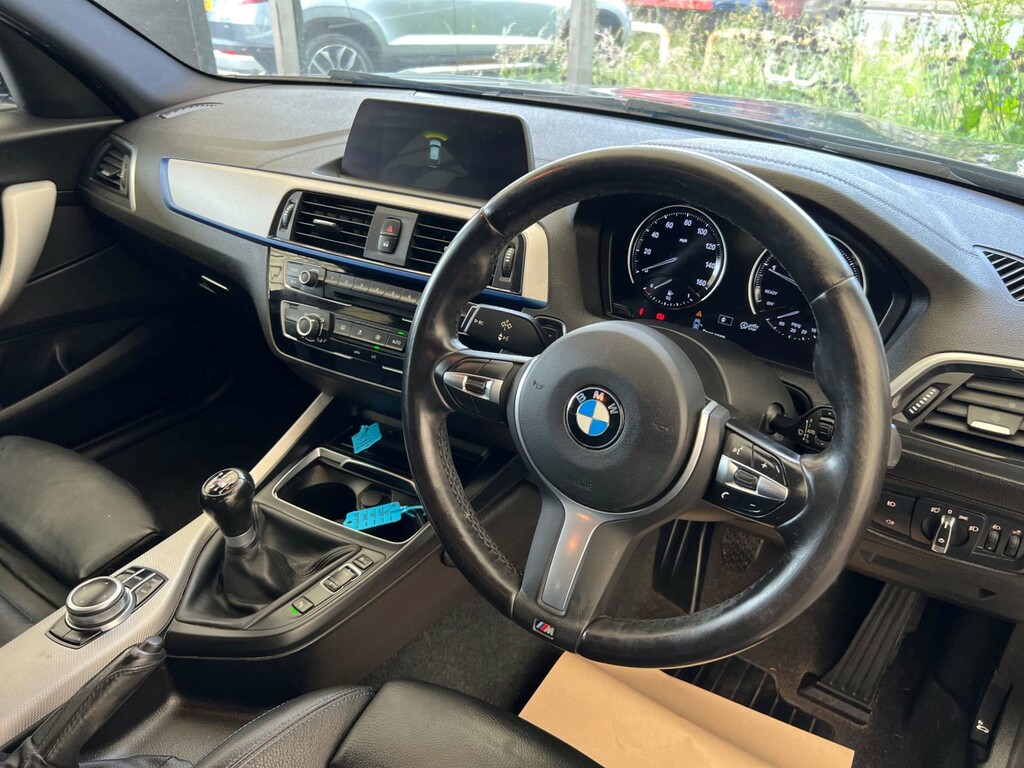 BMW 1 Series M140i Shadow Edition Step #8