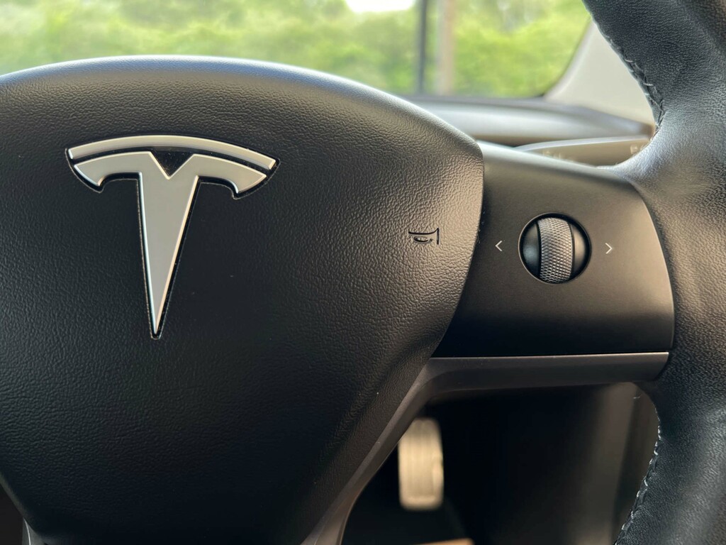 Tesla Model 3 0.0 Model 3 Long Range Awd Saloon Red #10