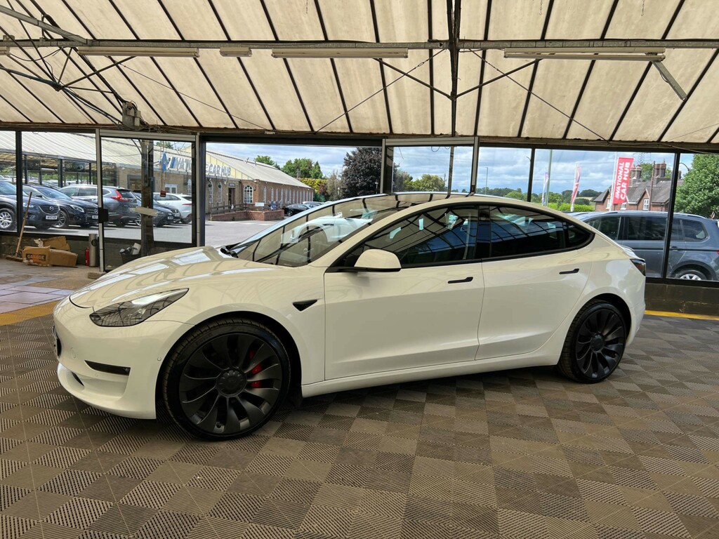 Tesla Model 3 Saloon White #3