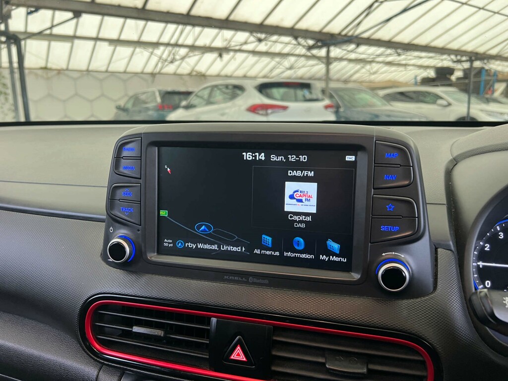 Hyundai Kona Hatchback White #15