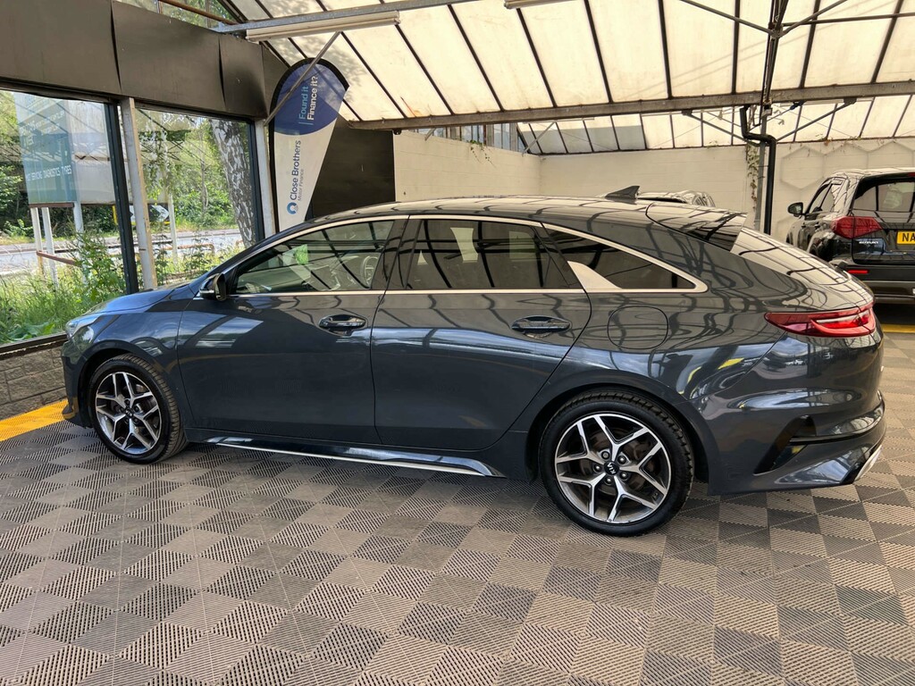 Kia Proceed Estate Grey #4