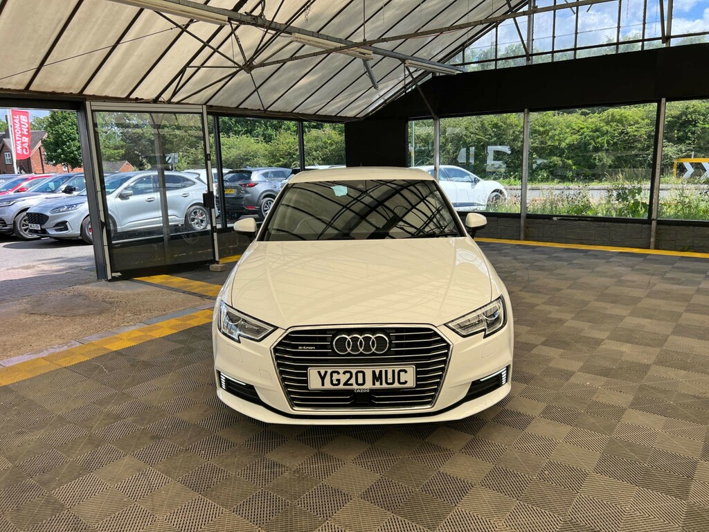 Audi A3 Hatchback YG20MUC White #2