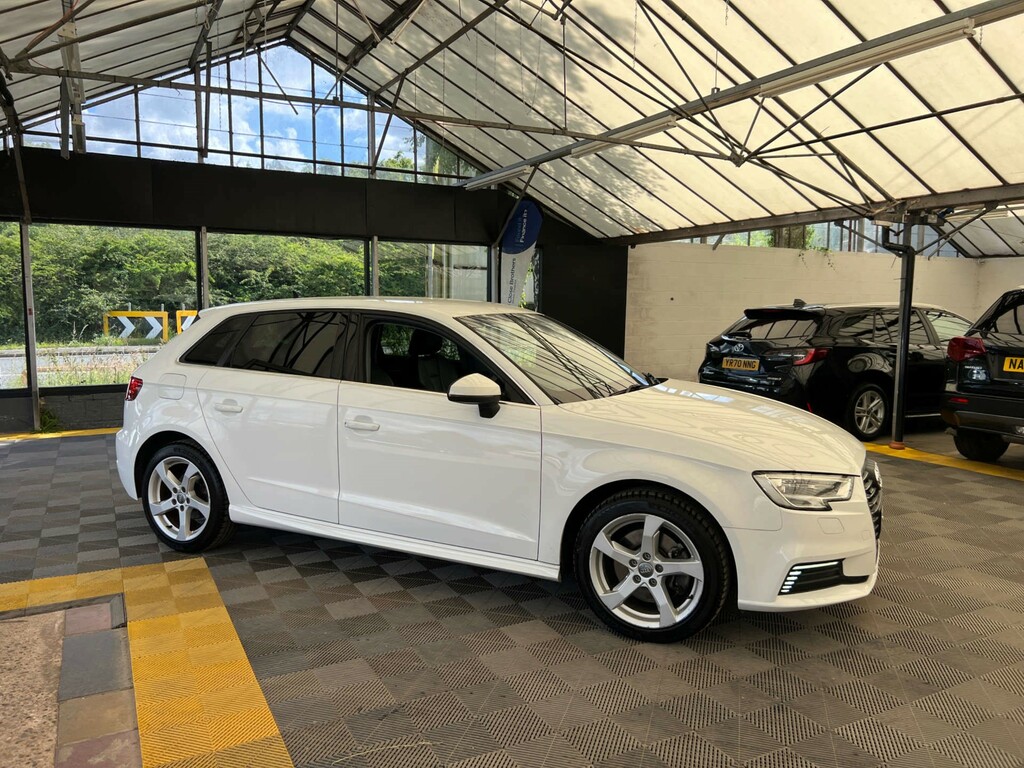 Audi A3 Hatchback YG20MUC White