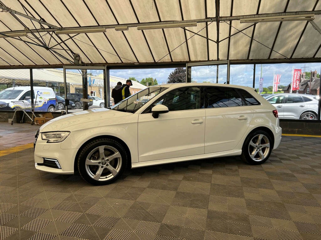 Audi A3 Hatchback YG20MUC White #3