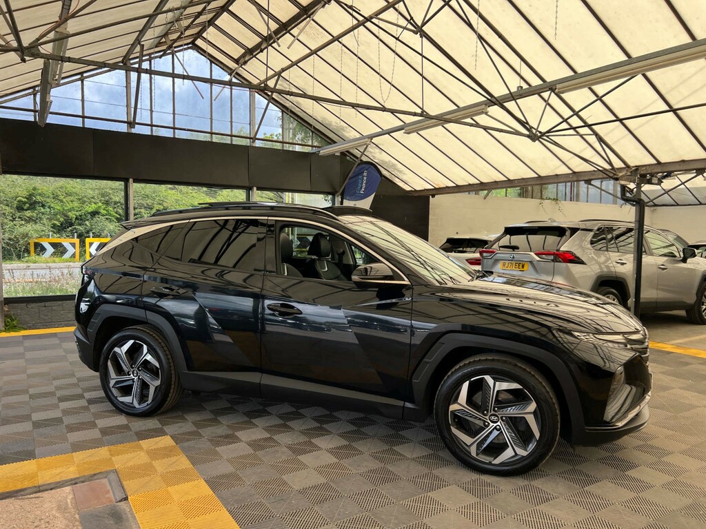 Hyundai Tucson Suv FY72ARO Black