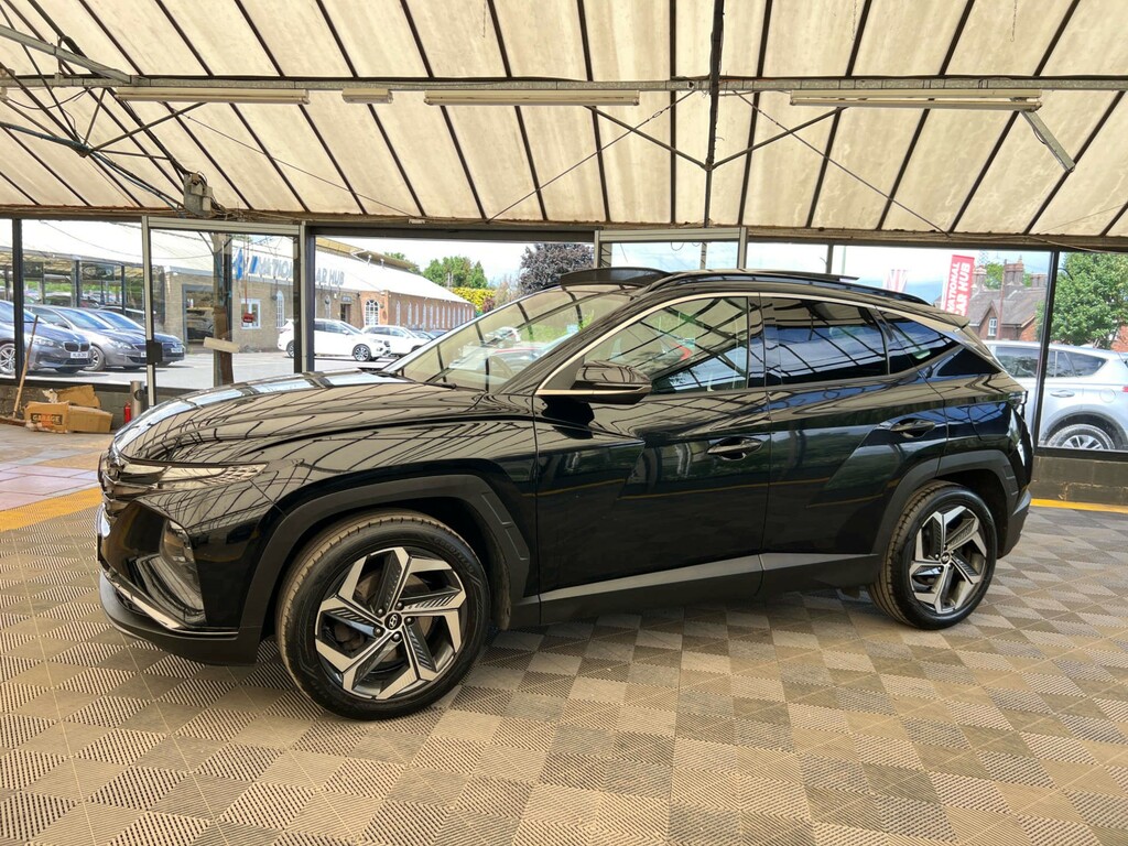 Hyundai Tucson Suv FY72ARO Black #3