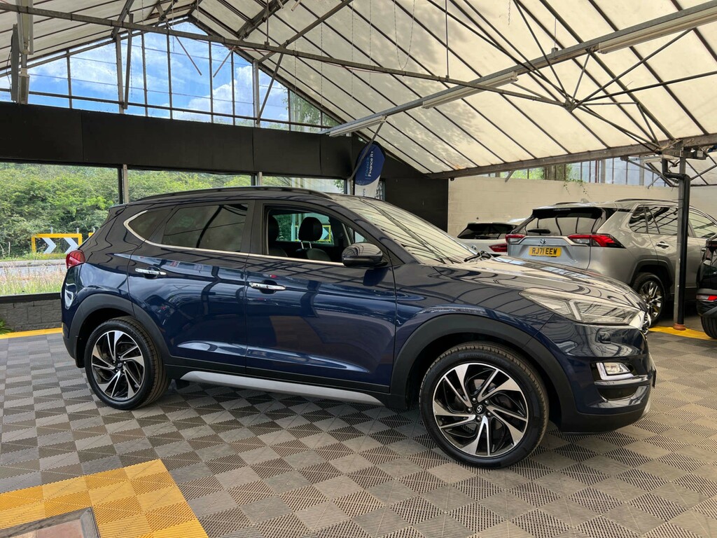 Hyundai Tucson Suv FB19OJM Blue