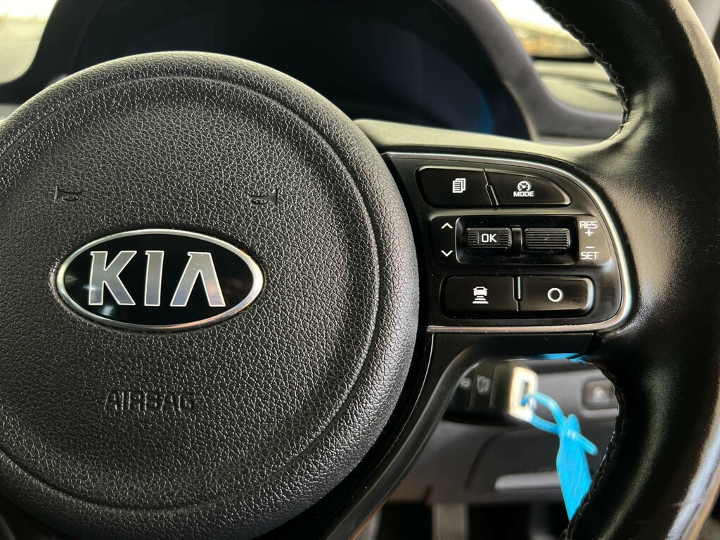 Kia Niro 2 Blue #11