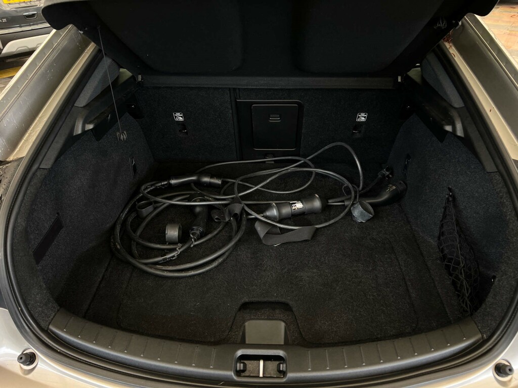 Polestar 2 Long Range Plus Pilot White #22