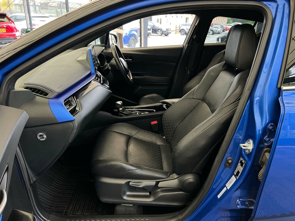 Toyota C-Hr 2.0 Excel 181 Bhp Black #17