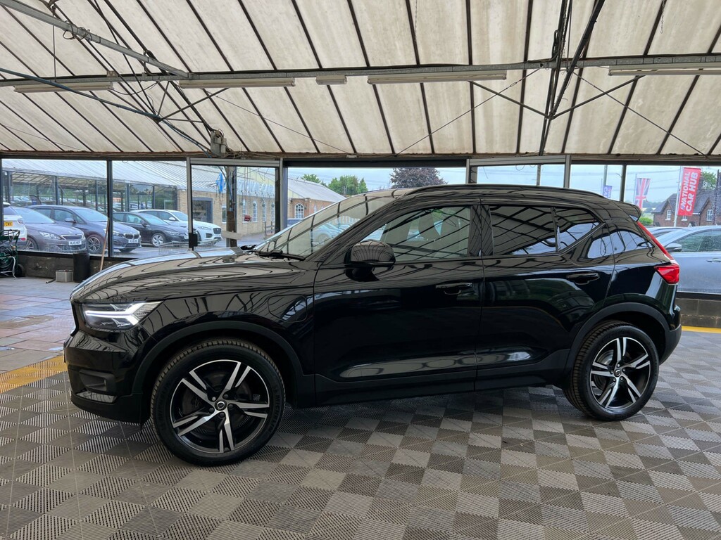 Volvo XC40 D3 R-design Silver #3
