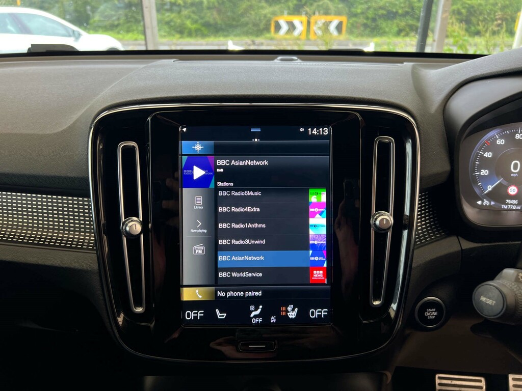 Volvo XC40 D3 R-design Silver #13