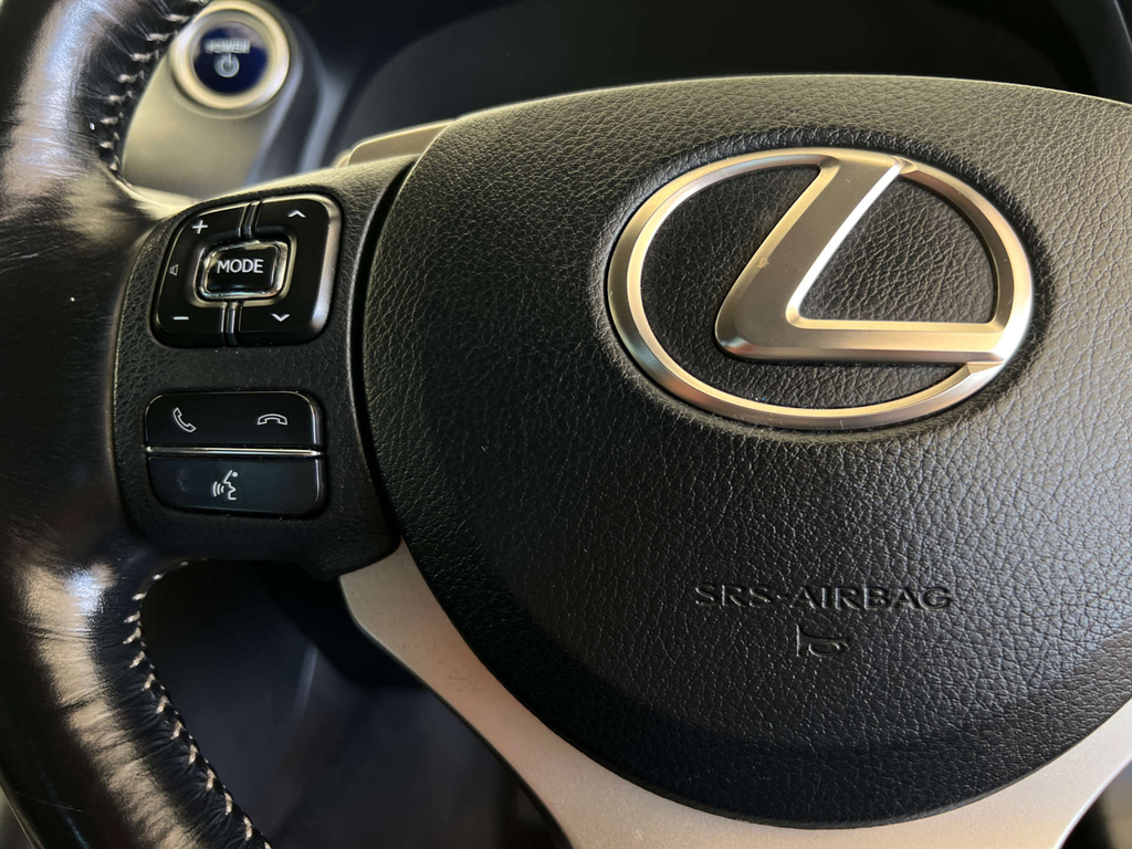 Lexus IS Saloon 2.5 300H Executive Edition E-cvt Euro 6 S Red #9