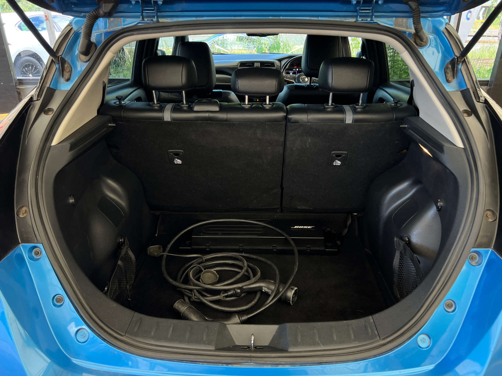 Nissan Leaf 40Kwh N-connecta White #19