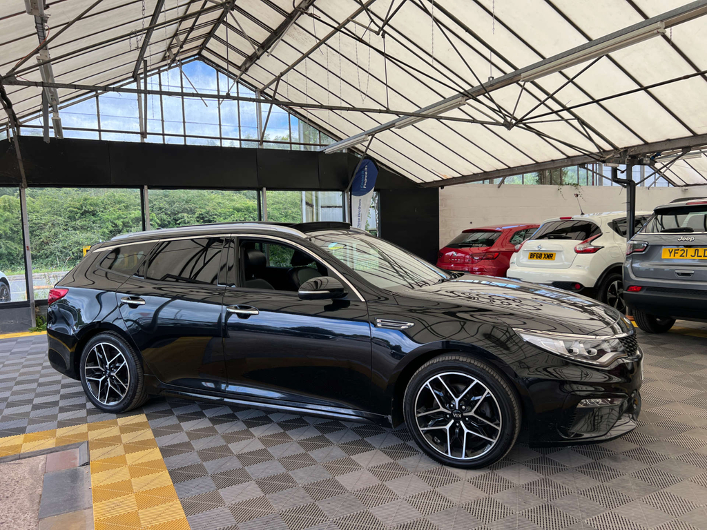 Kia Optima Estate Black