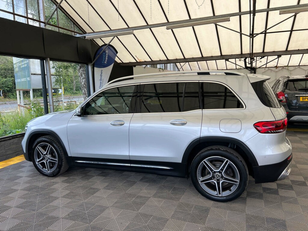Mercedes-Benz GLB Class Glb 220 D 4Matic Amg Line Premium Silver #5