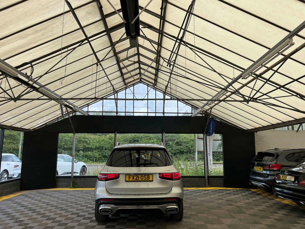 Mercedes-Benz GLB Class Glb 220 D 4Matic Amg Line Premium Silver #6