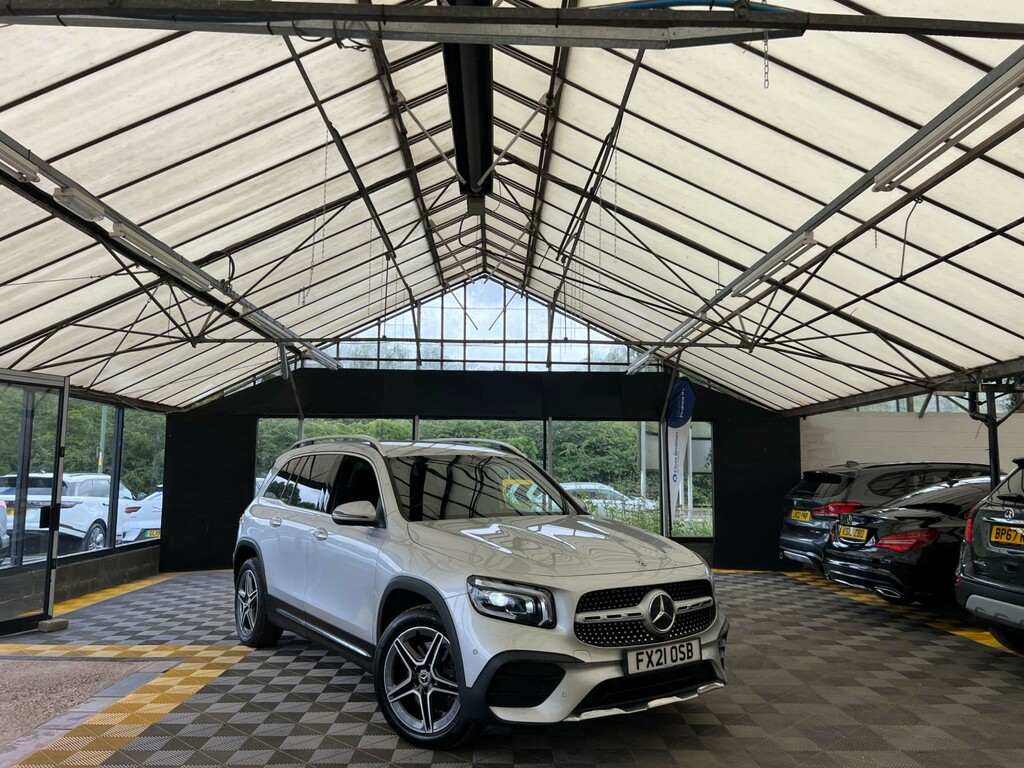 Mercedes-Benz GLB Class Glb 220 D 4Matic Amg Line Premium Silver