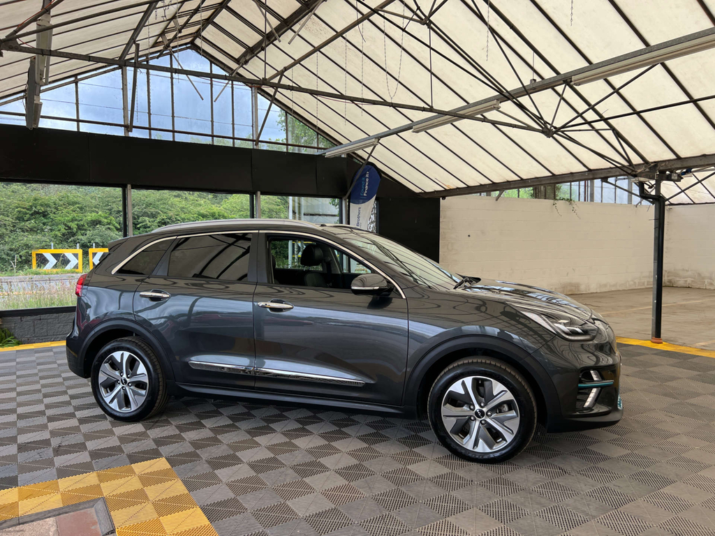 Kia Niro Suv Grey