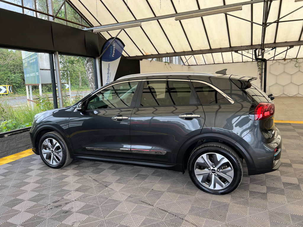 Kia Niro Suv Grey #3