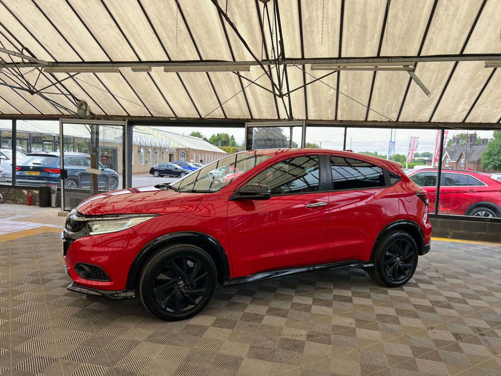 Honda Hr-V Suv Red #3