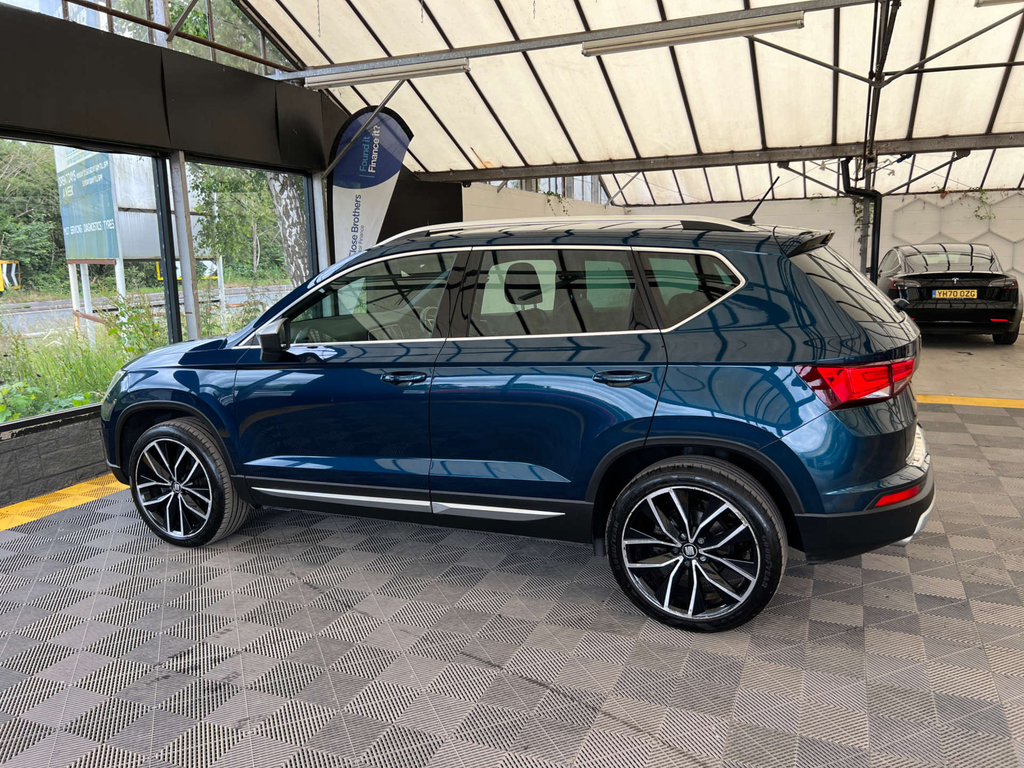 Seat Ateca Suv Blue #4