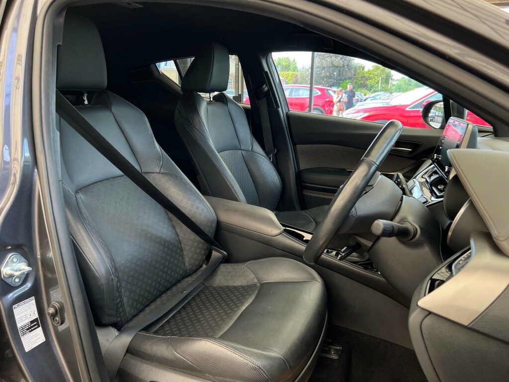 Toyota C-Hr Design Grey #7