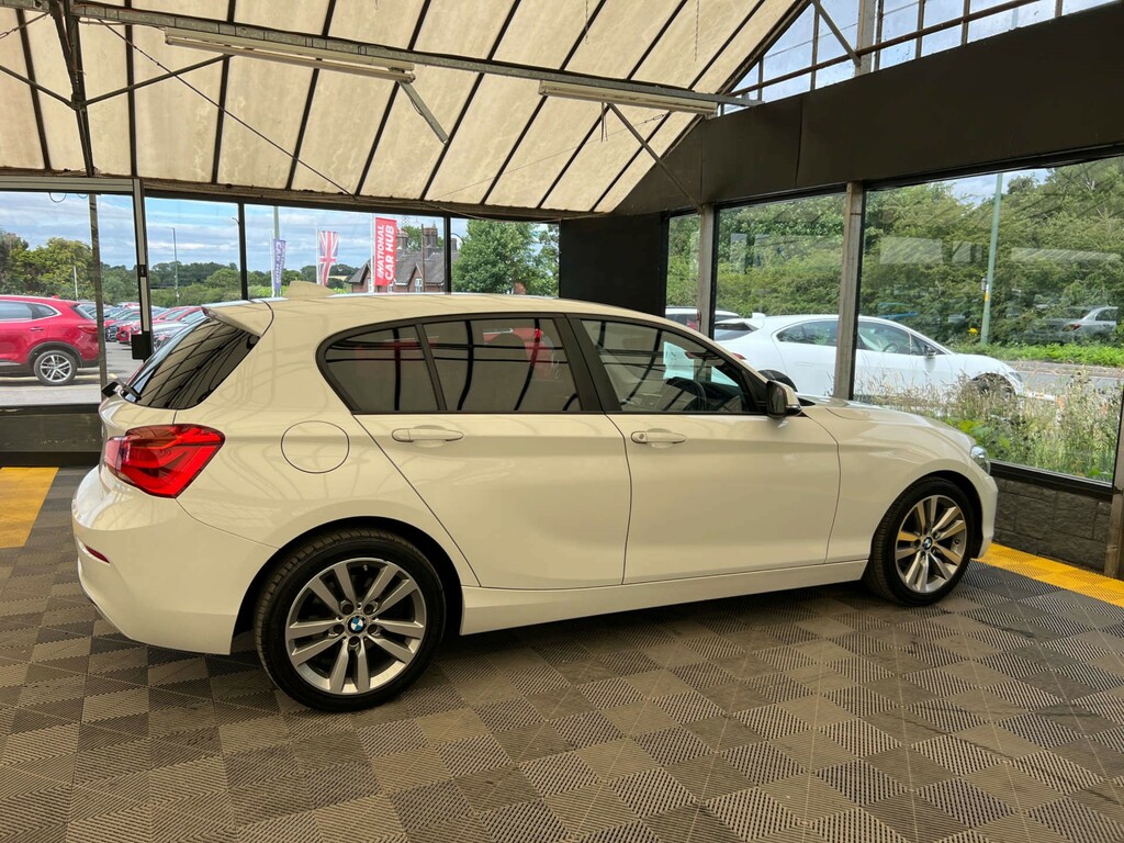 BMW 1 Series 118I Sport White #5