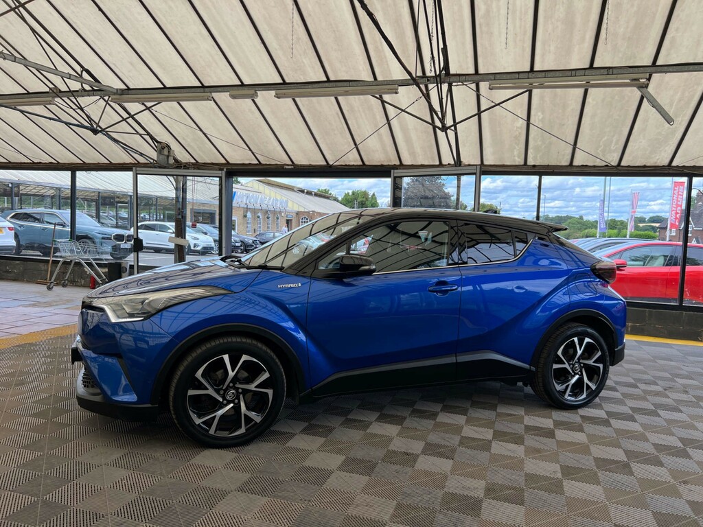 Toyota C-Hr Suv Blue #3