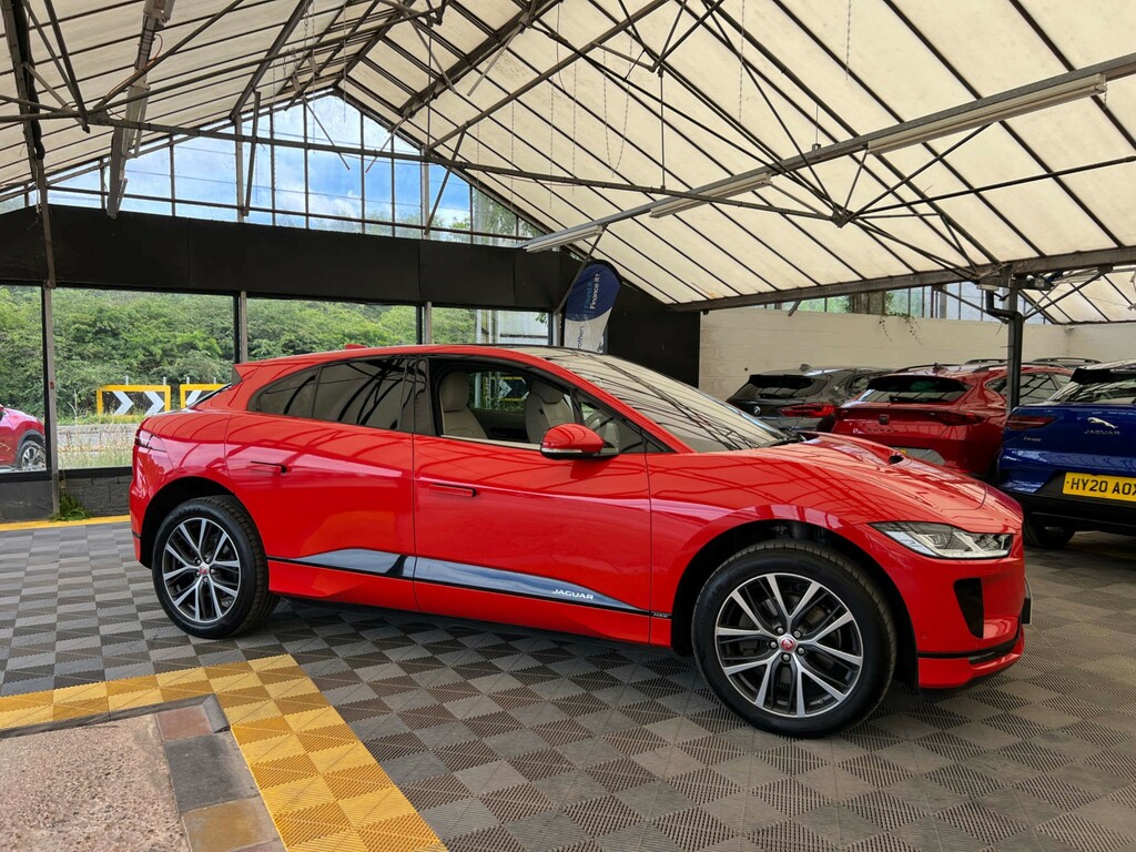 Jaguar I-Pace Suv Red