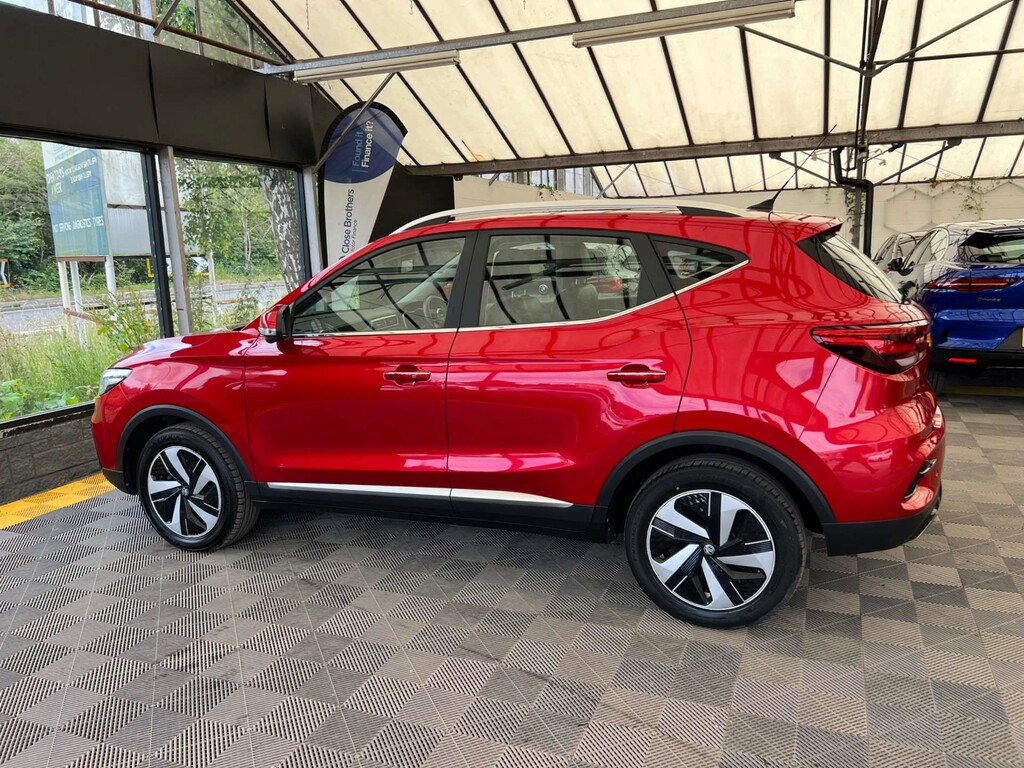 MG ZS Suv WJ71UWL Red #4