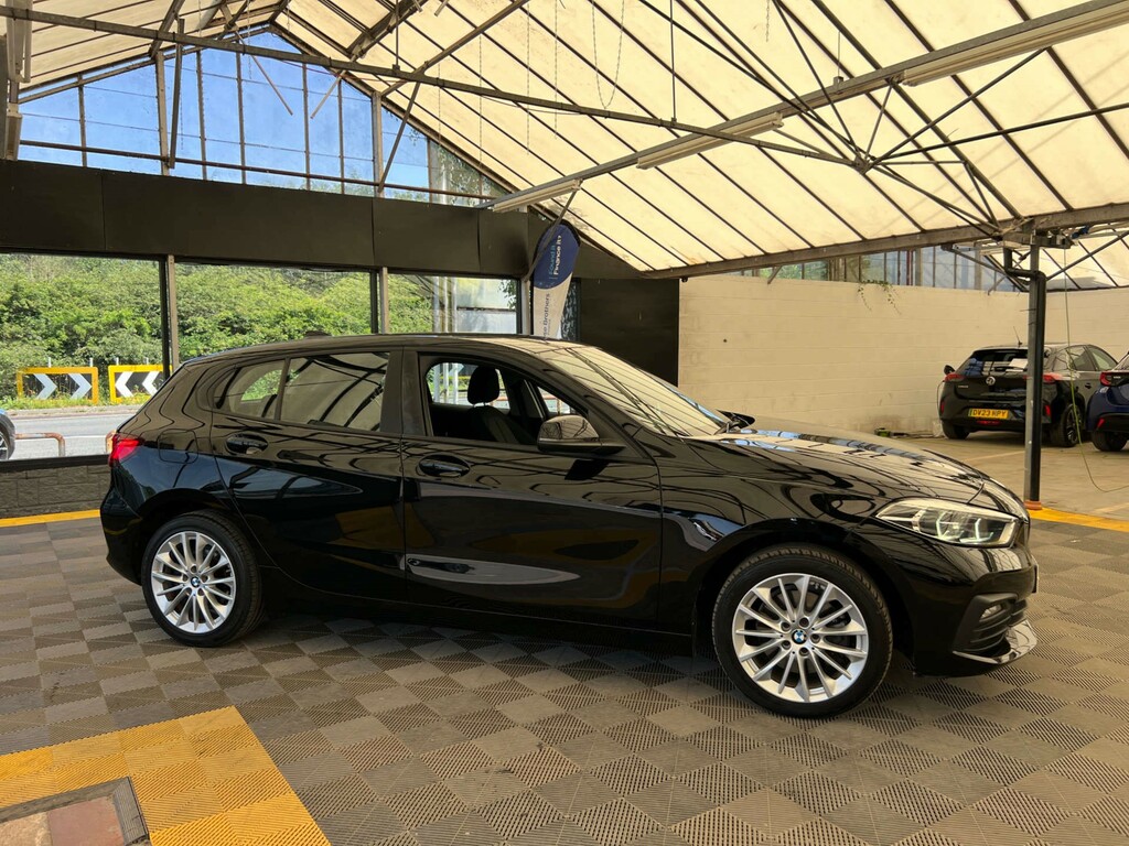 BMW 1 Series Se Black