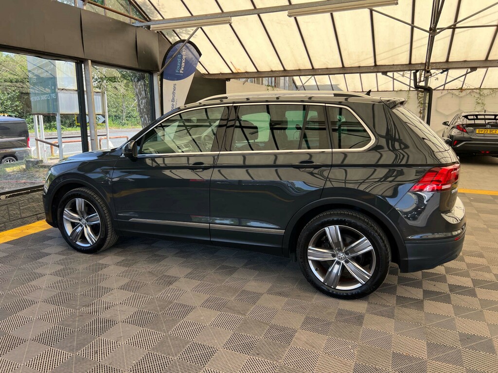 Volkswagen Tiguan Tiguan Match Tsi Evo S-a Grey #4