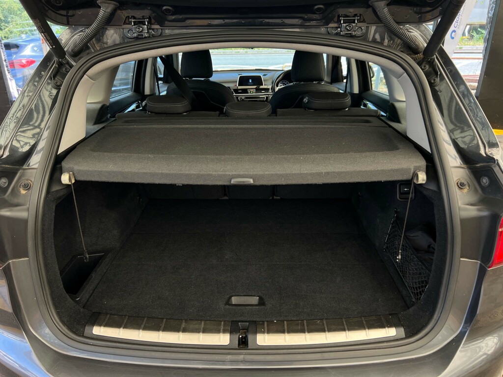 BMW X1 18D Se Grey #19